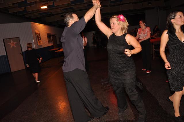 min 2010 11 13 fous swing 383